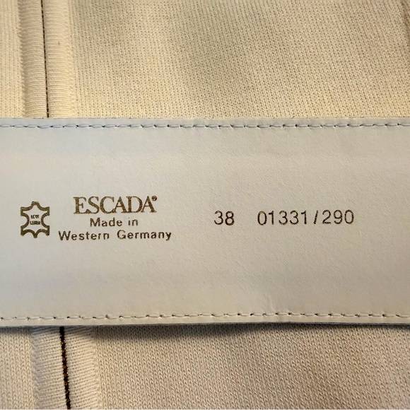 Escada Gold and Cream Belt - Picture 9 of 9